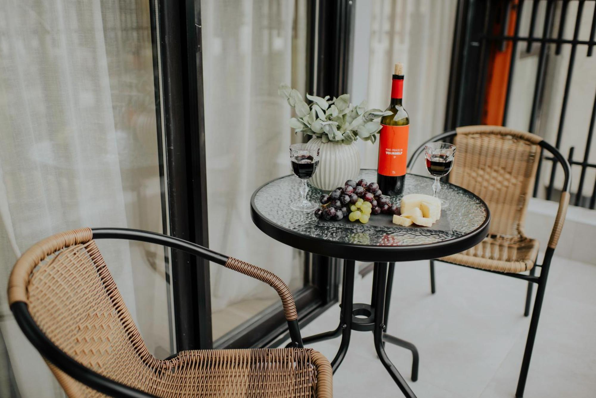 Skyline Luxury Suites Tbiliszi Kültér fotó
